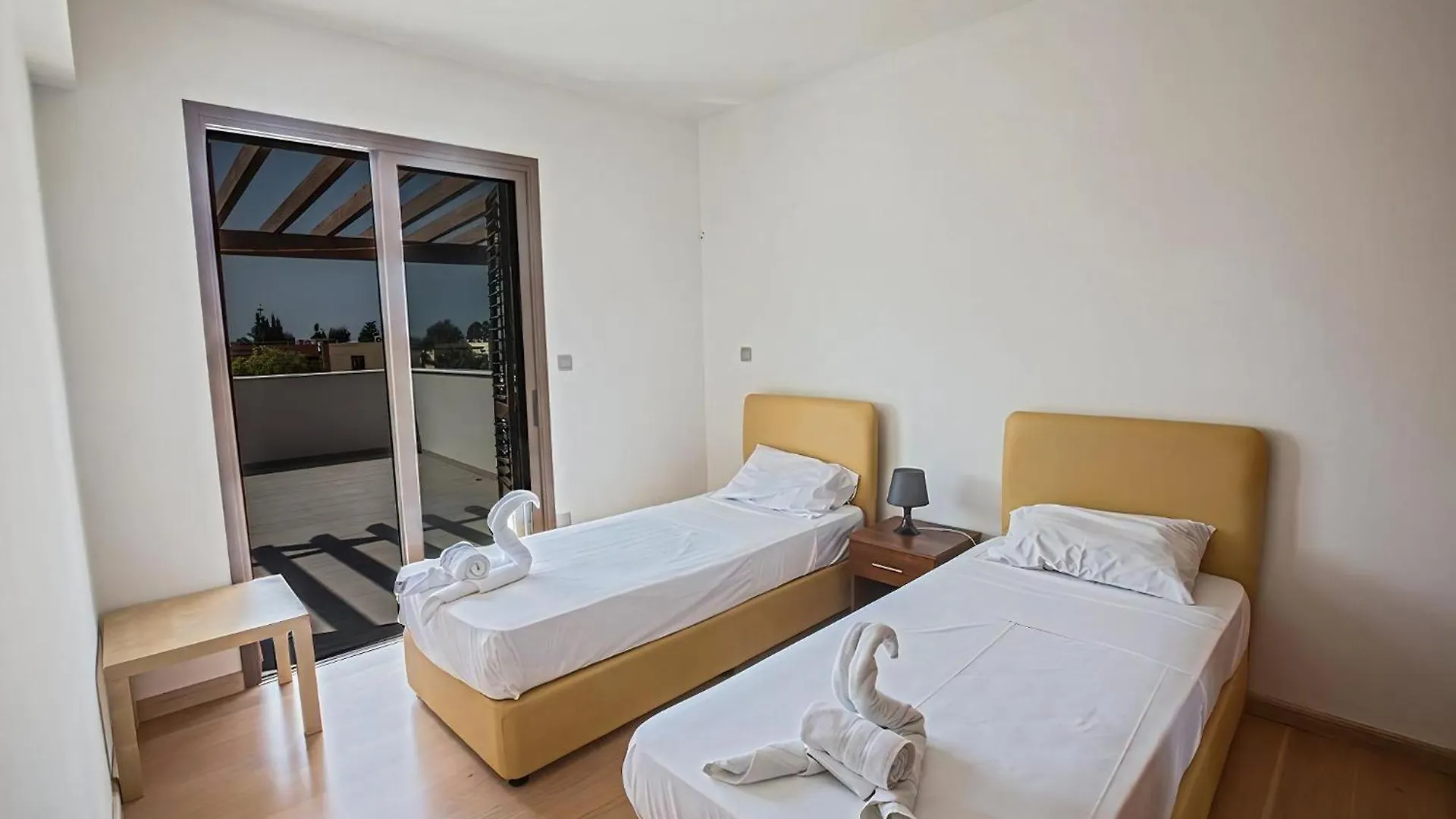 Villa Skyla Aq Sv13 أيا نابا 0*,