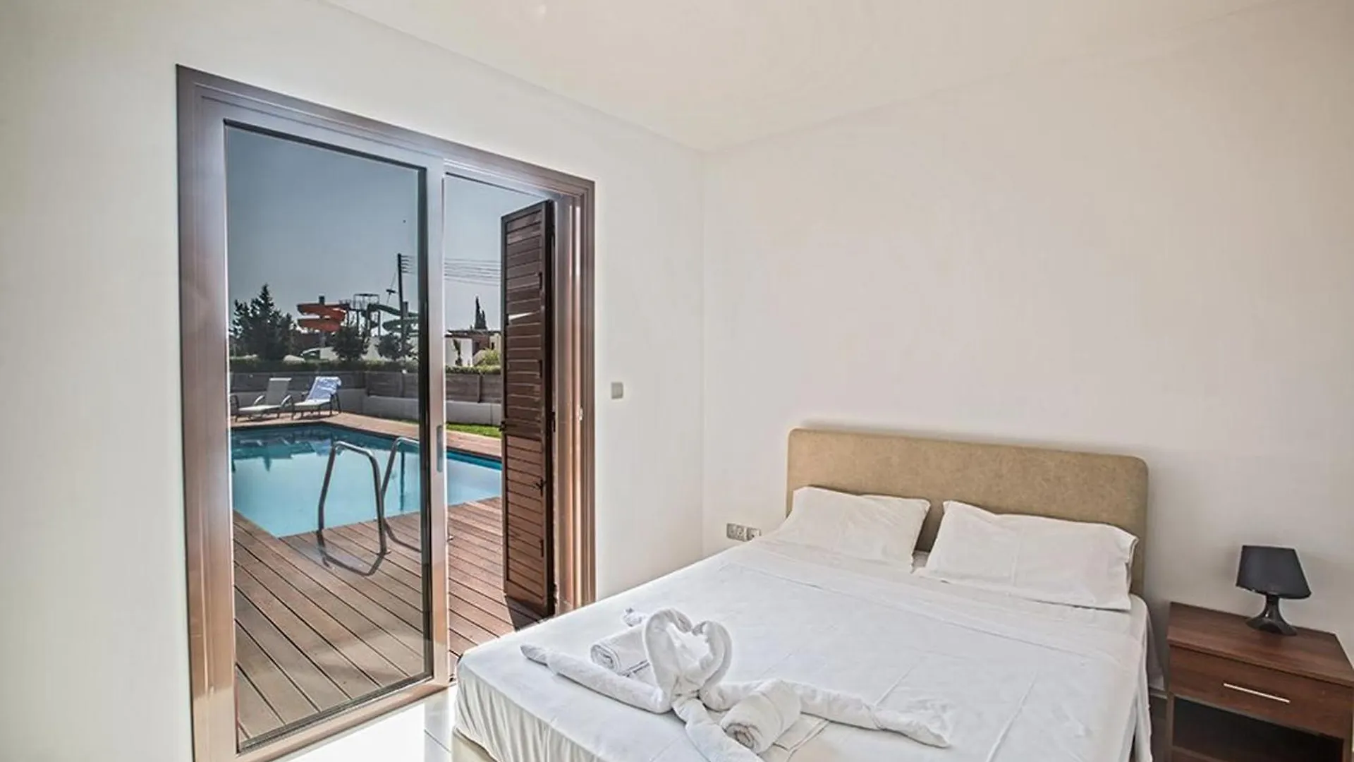 Villa Petreris Dyo - Lovely 3 Bedroom Ayia Napa Villa With Pool - Short Walk To Nissi Avenue