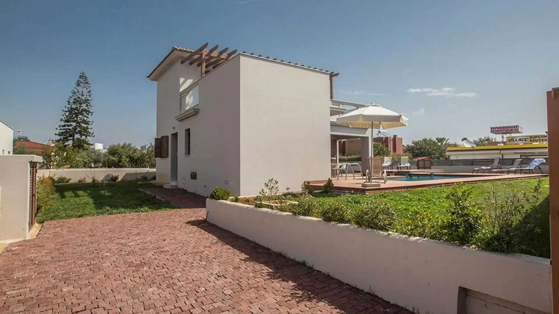 Villa Petreris Dyo - Lovely 3 Bedroom Ayia Napa Villa With Pool - Short Walk To Nissi Avenue